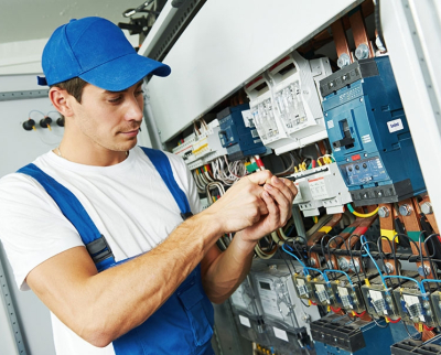 Ngành Điện Công Nghiệp: Xu Hướng và Thách Thức Trong Thời Đại Mới